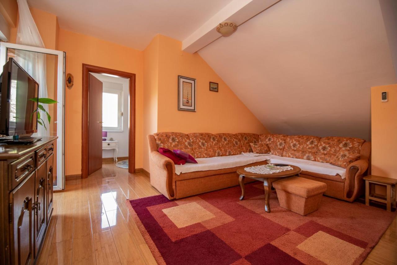 Apartman Pogled Trebinje Apartment Bagian luar foto